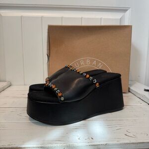 Urban Outfitters Black Solano Beaded Platform Sandals Size 7
